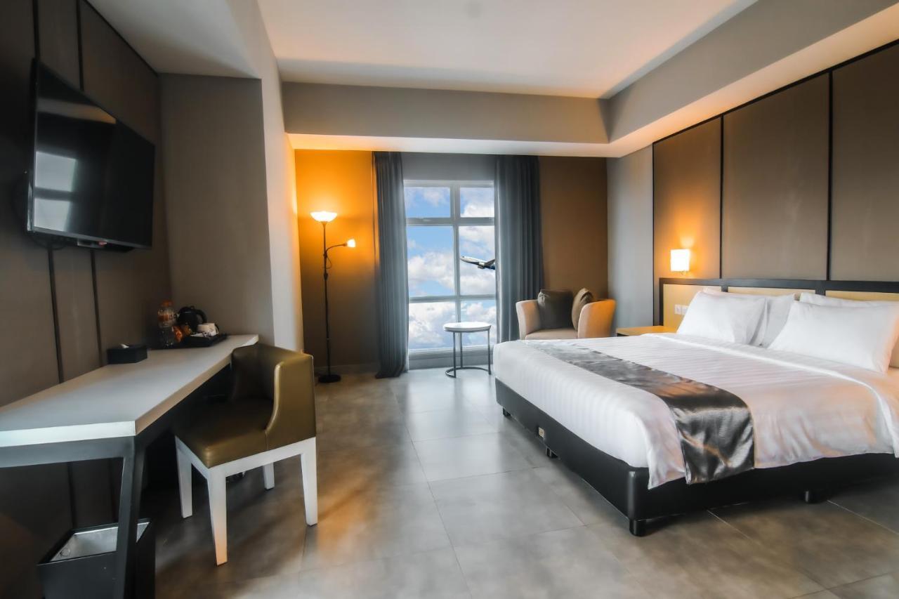 Bess Mansion Hotel Surabaya Wonotjolo Exteriér fotografie